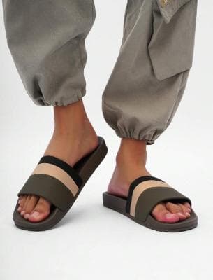 New Arrival Indoor/Outdoor Thick-Soled Striped Slippers For Men, Anti-Slip Beach Flip Flops