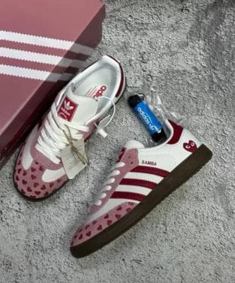 Original Female Adidas Samba sneakers