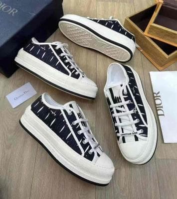 Christian Dior Walk'n'Dior Black Sneakers | Teewhy Fashion Hub
